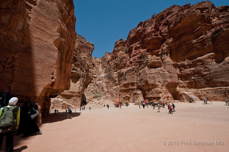 20100412_124900 D3.jpg - Petra, Jordan